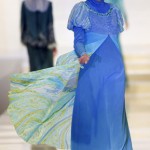 models-present-creations-by-malaysian-designer-jarumas models-present-creations-by-malaysian-designer-jarumas