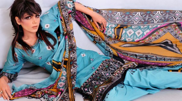 hadiqa-kiani-wears-gul-ahmed-lawn