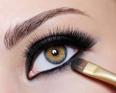 Smokey Eye Makeup to grab attention