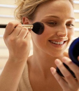 How To Do Makeup At Home