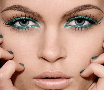 Wonderful Eye Makeup In Short, Easy Steps And Very Less Time
